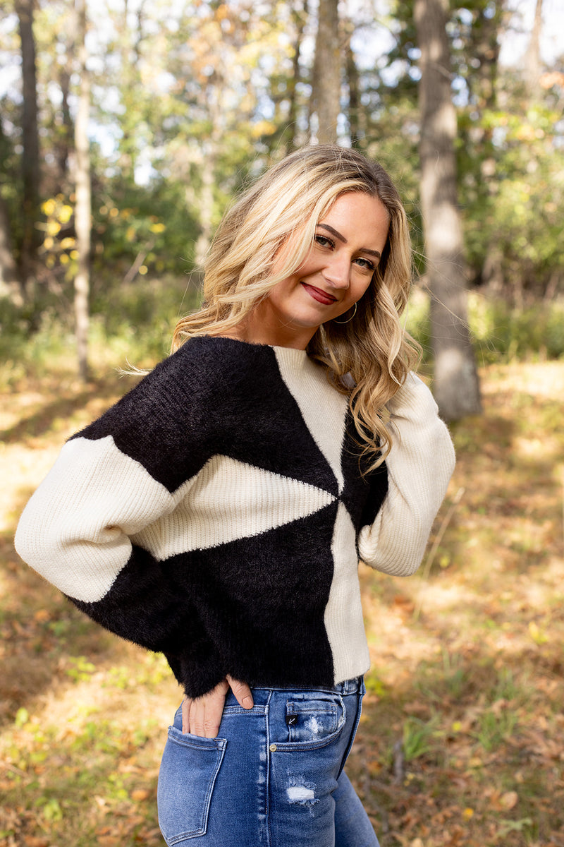 Winning Combo Color Block Sweater - *1 LEFT*