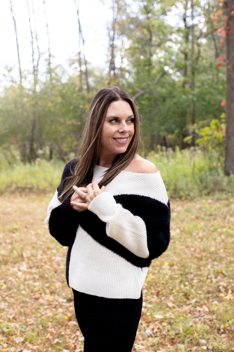 Winning Combo Color Block Sweater - *1 LEFT*